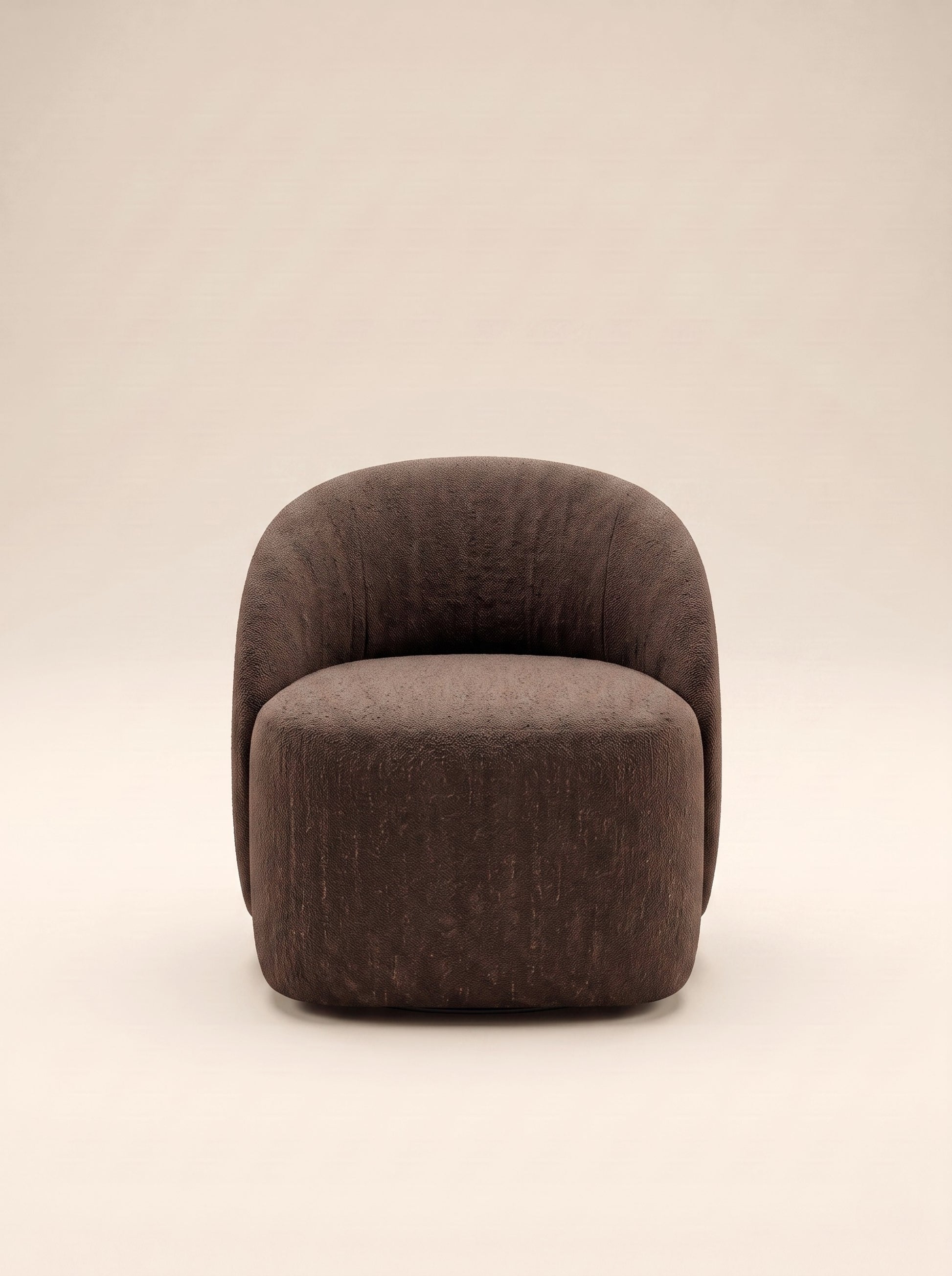 Supellex Home poltrona Seyei tapizada completamente en tela bouclé o texturizada color marrón chocolate - vista frontal